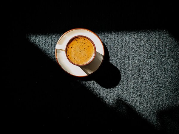 Les incontournables du sportswear élégant : Accessoires et style